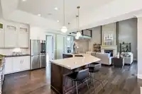 9034 MACKIE STREET - thumbnail 5