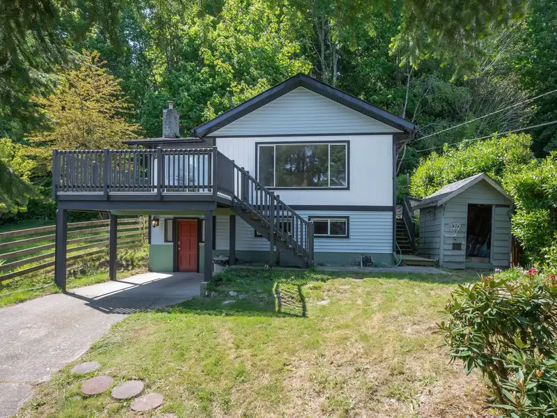 642 GOWER POINT ROAD - photo 1 of 32