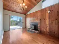 642 GOWER POINT ROAD - thumbnail 3