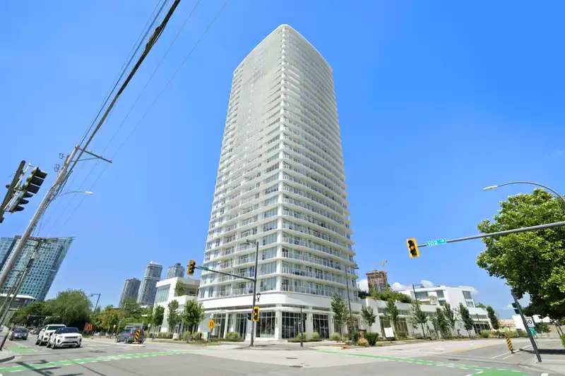 608 13685 102 AVENUE - photo 1 of 27