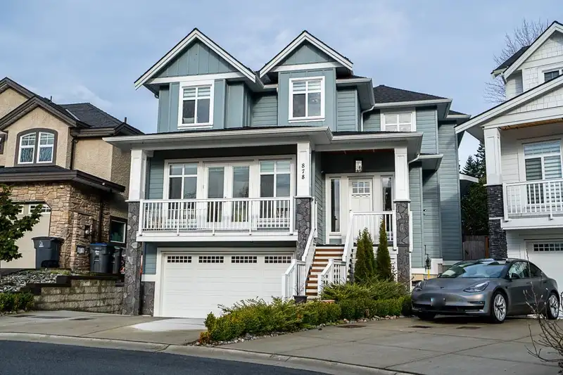 878 163A STREET - photo 1 of 29