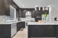 2 32035 MT WADDINGTON AVENUE - thumbnail 5