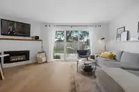 44 3151 SPRINGFIELD DRIVE - thumbnail 11