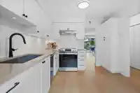 44 3151 SPRINGFIELD DRIVE - thumbnail 5