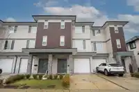2576 JANZEN STREET - thumbnail 2