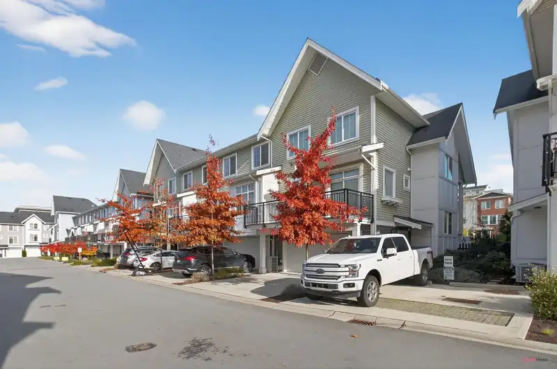 26 20180 84 AVENUE - photo 1 of 1