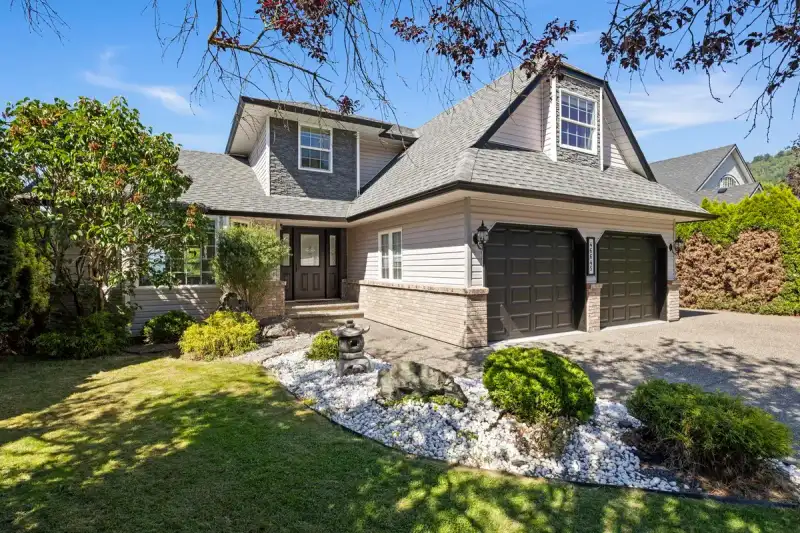 46645 SYLVAN DRIVE - photo 1 of 36