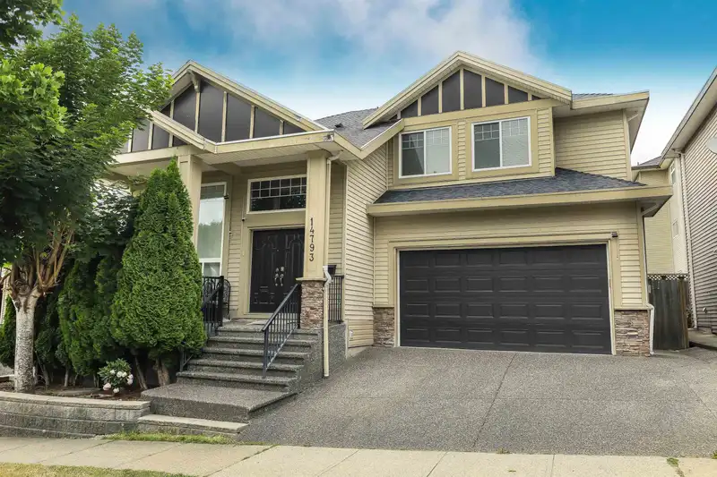 14793 67A AVENUE - photo 1 of 25