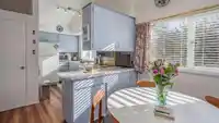 6220 CHATSWORTH ROAD - thumbnail 11