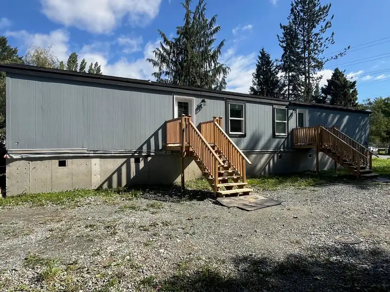 25511 DEWDNEY TRUNK ROAD - photo 4 of 34