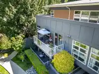 206 2832 CAPILANO ROAD - thumbnail 1