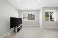 11 7420 MOFFATT ROAD - thumbnail 15