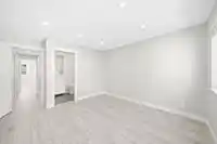 11 7420 MOFFATT ROAD - thumbnail 25