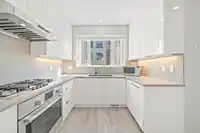11 7420 MOFFATT ROAD - thumbnail 6