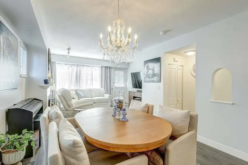 57 8775 161 STREET - photo 3 of 38