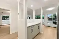 102 1322 MARTIN STREET - thumbnail 9