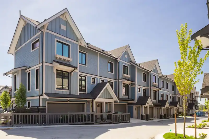 134 6951 204 STREET - photo 1 of 12