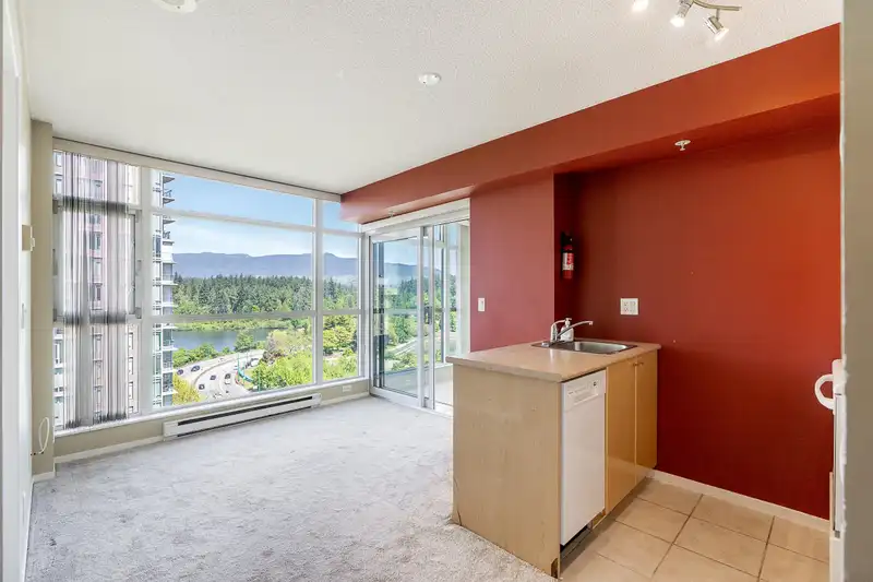 PH110 1889 ALBERNI STREET - photo 2 of 33