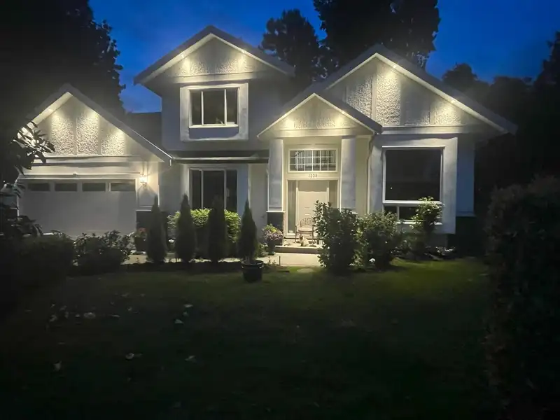 1328 STEVENS STREET - photo 1 of 40