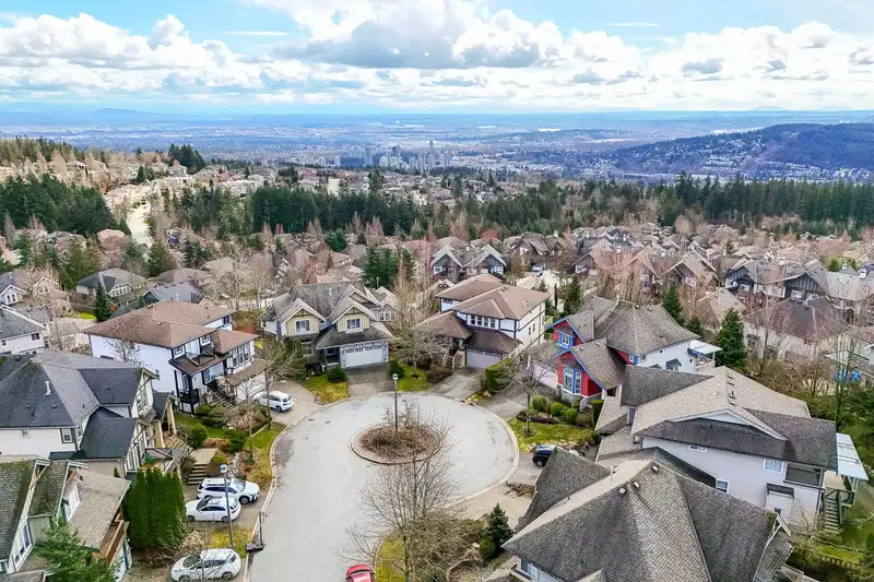 113 CRANBERRY COURT - photo 2 of 40