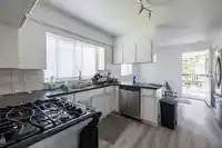 5125 242 STREET - thumbnail 10