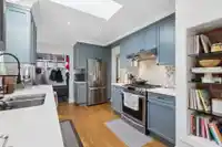 3964 DUNDAS STREET - thumbnail 13