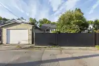 3964 DUNDAS STREET - thumbnail 39
