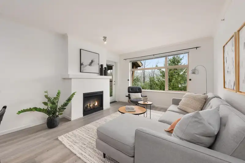 401 300 KLAHANIE DRIVE - photo 2 of 40
