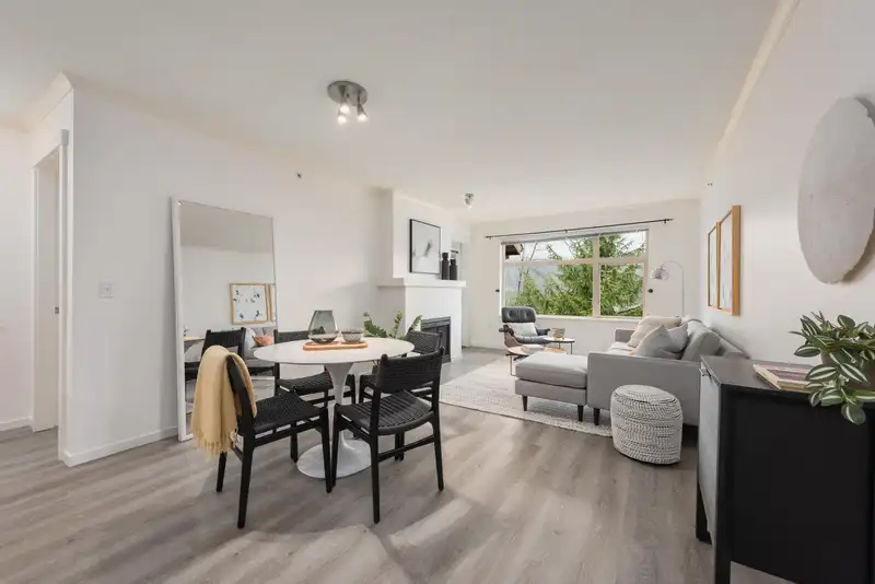 401 300 KLAHANIE DRIVE - photo 3 of 40