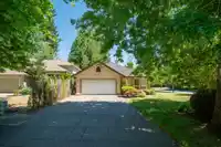 4302 209 STREET - thumbnail 3