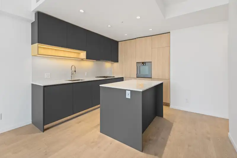 301 6200 MINORU BOULEVARD - photo 3 of 11