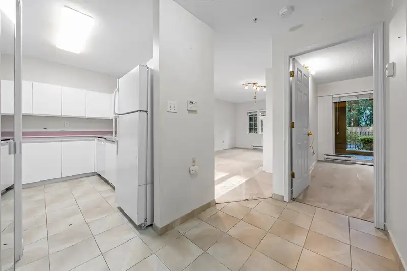 111 55 BLACKBERRY DRIVE - photo 3 of 22