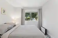2060 DEEP COVE CRESCENT - thumbnail 15