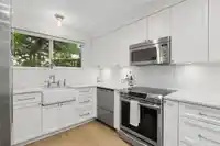 104 2211 WEST 2ND AVE - thumbnail 4