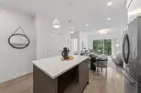 B208 20087 68 AVENUE - thumbnail 5