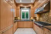 5755 ANGUS DRIVE - thumbnail 17