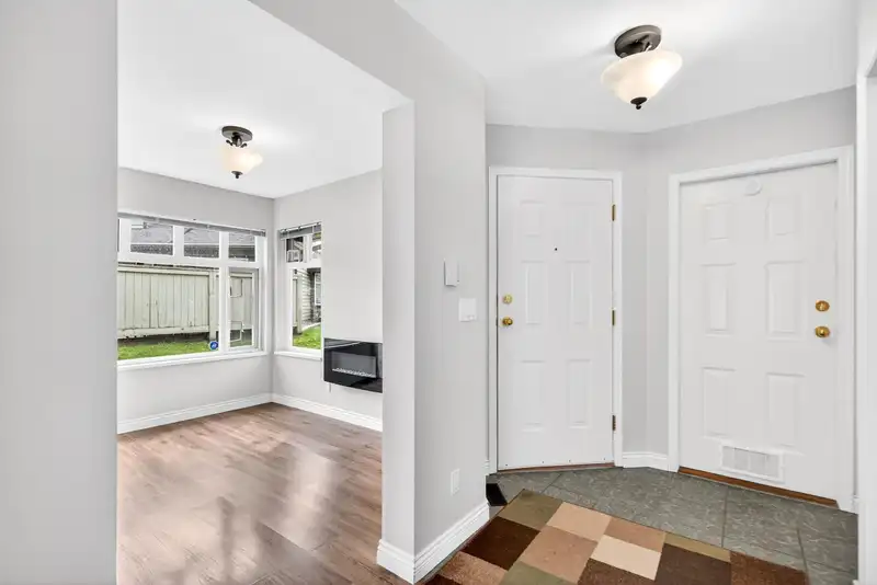 18 11737 236 STREET - photo 4 of 39