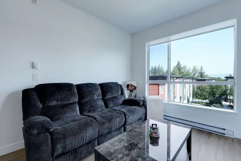 301 18811 72 AVENUE - photo 4 of 36