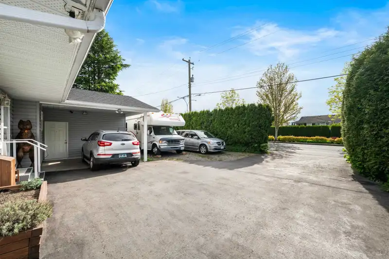 5098 208 STREET - photo 4 of 34