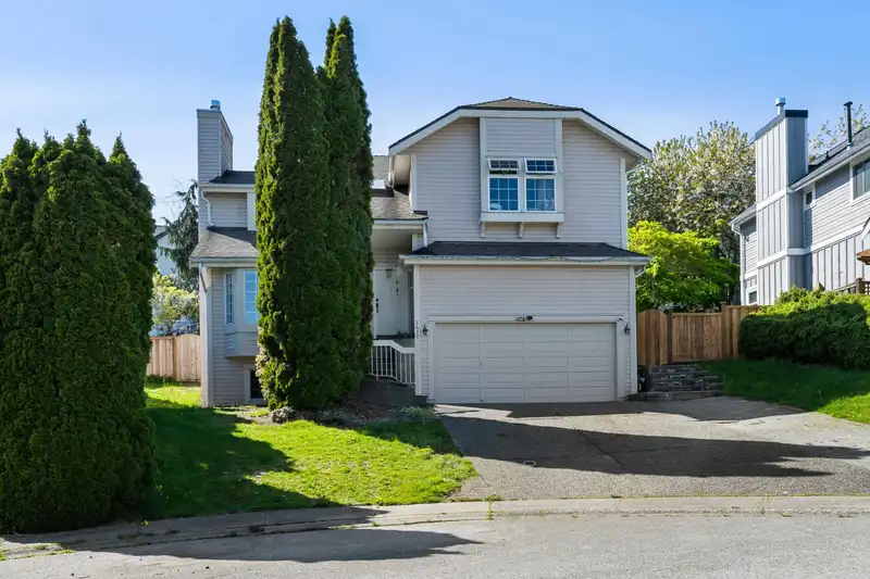 1410 MOUNTAINVIEW COURT - photo 1 of 34