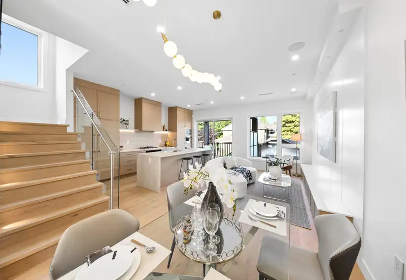 3469 ARBUTUS STREET - photo 3 of 33