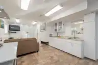 1038 WALLS AVENUE - thumbnail 16