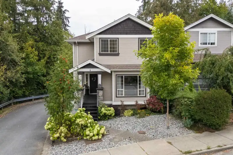 22799 116 AVENUE - photo 1 of 40