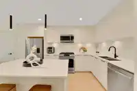 405 8380 200A STREET - thumbnail 8