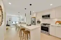 405 8380 200A STREET - thumbnail 10
