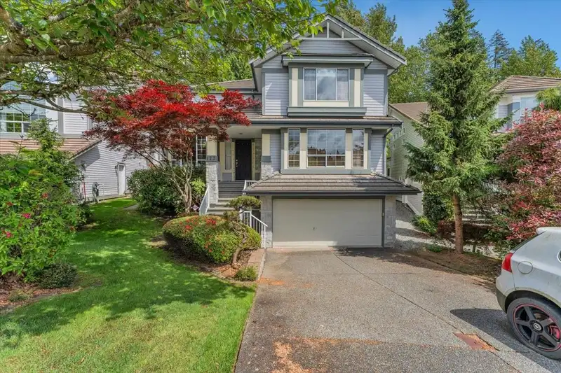 177 ASPENWOOD DRIVE - photo 1 of 30