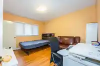 470 W 46TH AVENUE - thumbnail 9
