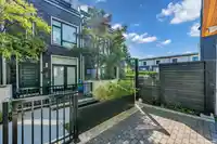 7478 GRANVILLE STREET - thumbnail 10