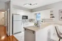 19 9025 216 STREET - thumbnail 13