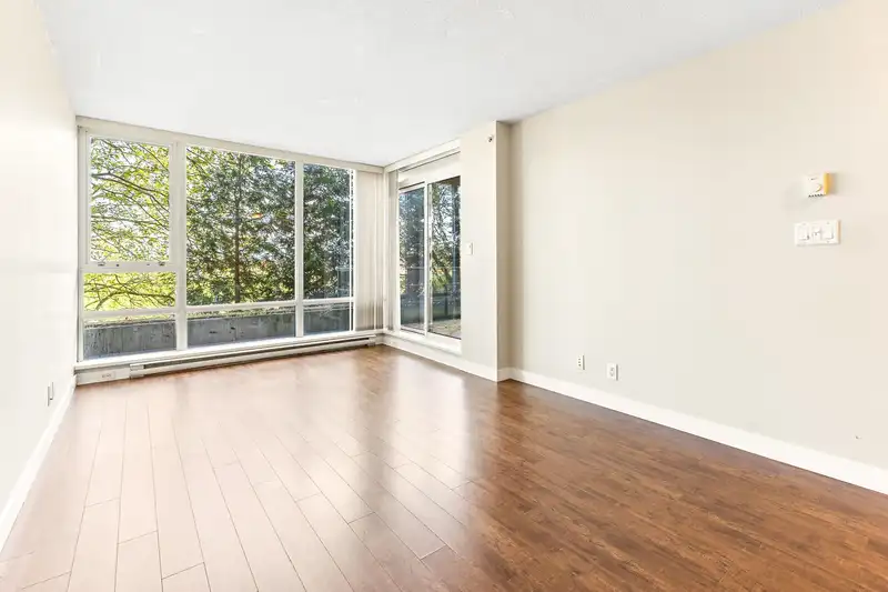 307 9171 FERNDALE ROAD - photo 4 of 21
